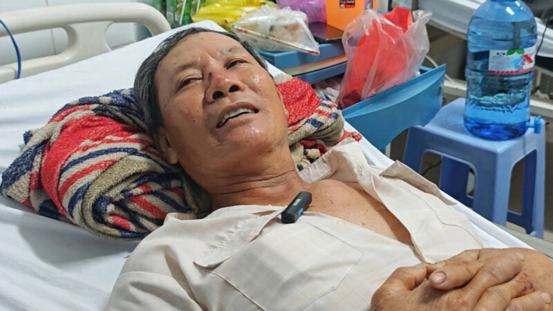 Lời kể rùng mình của đôi vợ chồng trong vụ sập đường dẫn cầu mới khánh thành tại Tây Ninh: “Tôi chỉ biết kêu cứu vì sợ bị chôn sống”