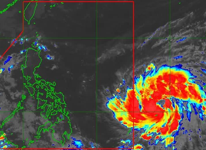 Phượng Hoàng có thể trở thành siêu bão ngay từ đêm mai, dự báo đạt cường độ cực đại khi đổ bộ vào đất liền